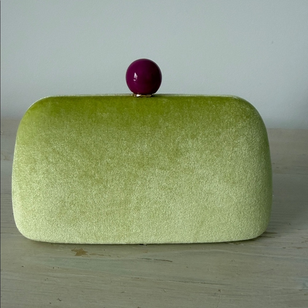Shiraleah Chicago Lime Green Clutch with Pink Accent closure - Picture 9 of 9
